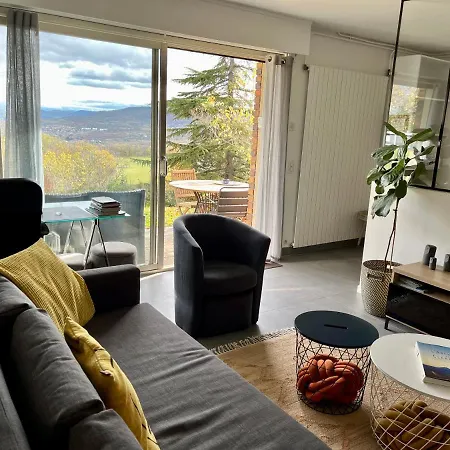 Chez Isa, Loft 55m2, Jardin, Vue, Parking, Entree Autonome Penzion Ceyrat